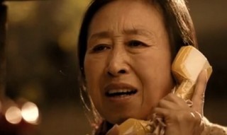 Ngày chồng sang sống với bồ, vợ lẳng lặng mở két lấy 300 triệu rời nhà ra đi…