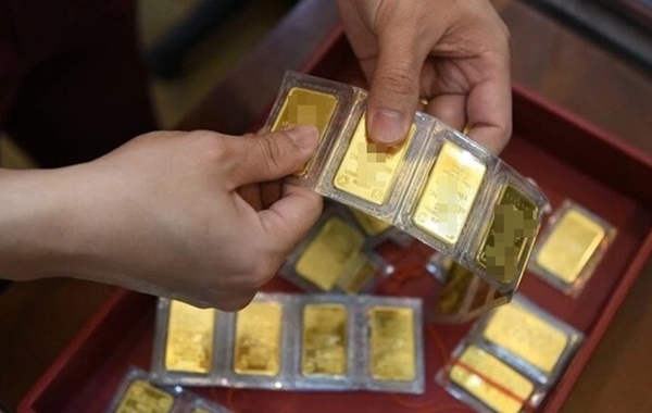 Chồng lấ/y trộ//m 13 cây vàng dành dụm suốt 10 năm của vợ đi nghỉ dưỡng cùng bồ và c/ái k/ết đắng chát lúc trở về