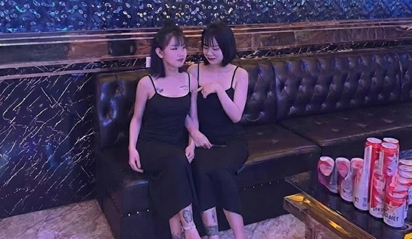 Bí mật căn ph:òng 306: 2 chị em và đại gia 75t