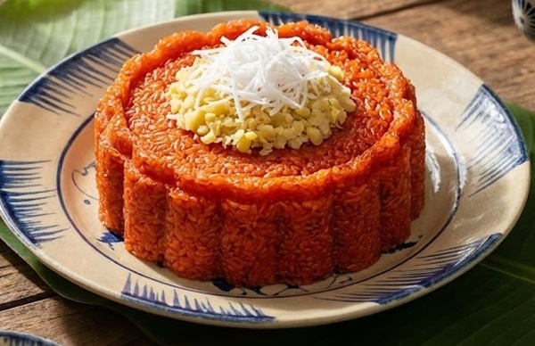 Cách nấu xôi gấc dẻo thơm cho mâm cỗ ngày Tết, vụng mấy cũng làm được