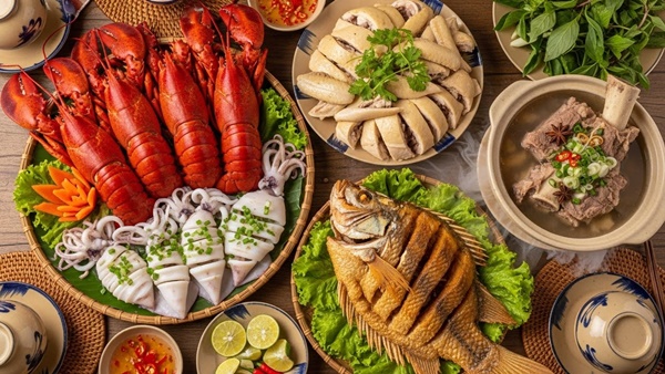 Mâm Cơm “Sĩ Diện” 2 Triệu Và Bát Cơm Trắng Chan Nước Mắt của vợ